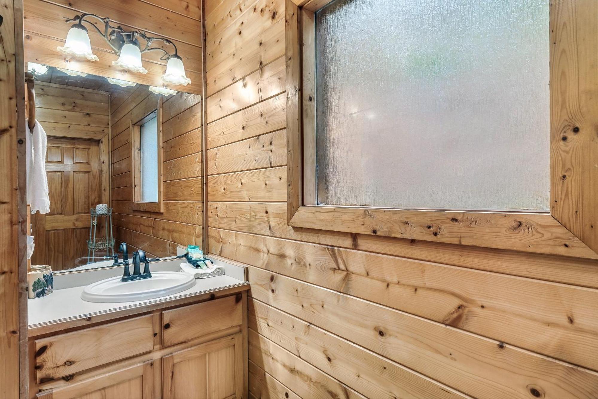 Private! Hot Tub, Views, & Games Villa Sevierville Eksteriør billede